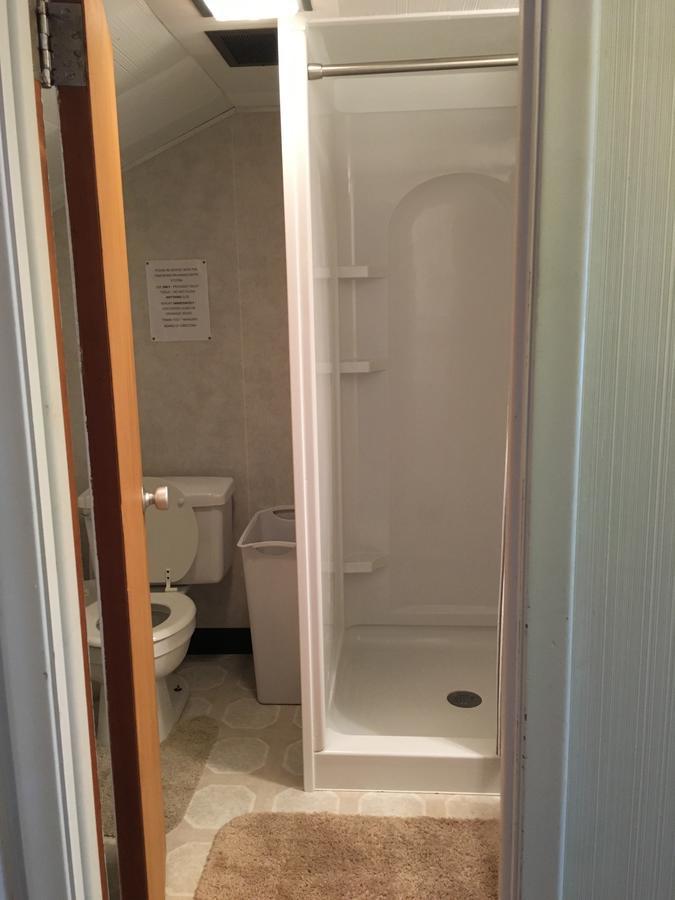 Hôtel Whalens Grindstone Shores Inc. à Frankenmuth Extérieur photo